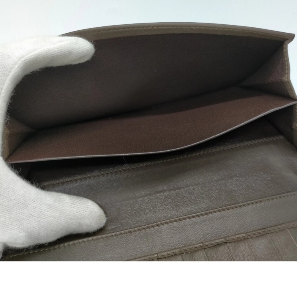 Bottega Veneta Intrecciato Leather Tri Fold Wallet - Picture 11 of 13